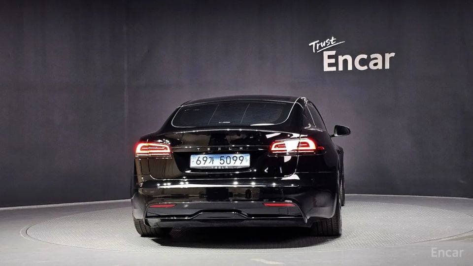 Tesla model-s