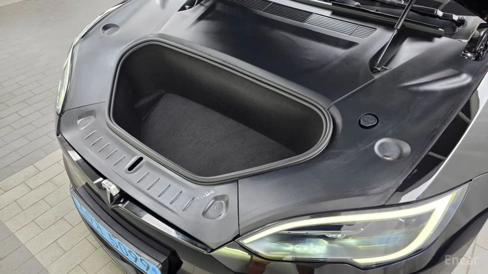 Tesla model-s