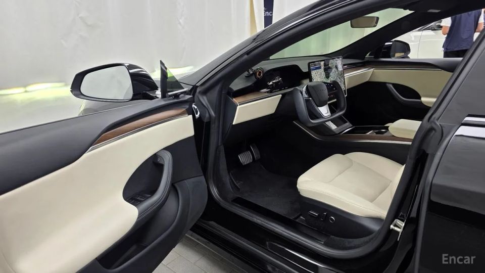 Tesla model-s