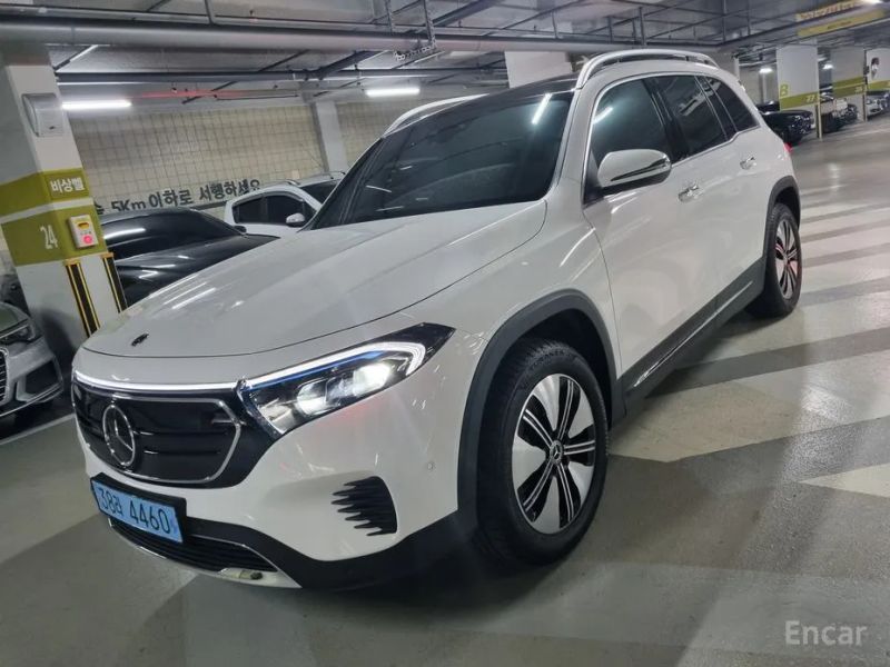 Mercedes-Benz EQB
