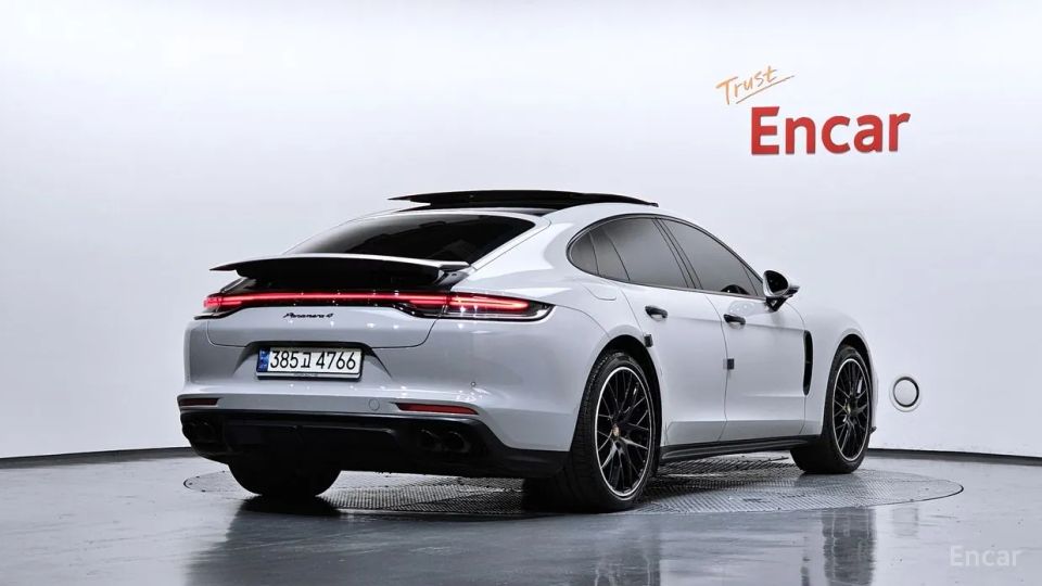 Porsche Panamera