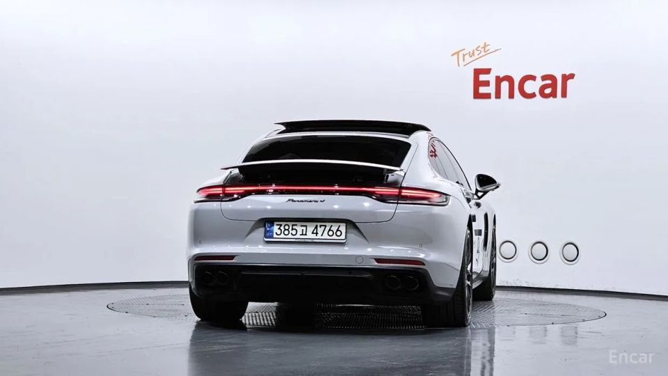 Porsche Panamera