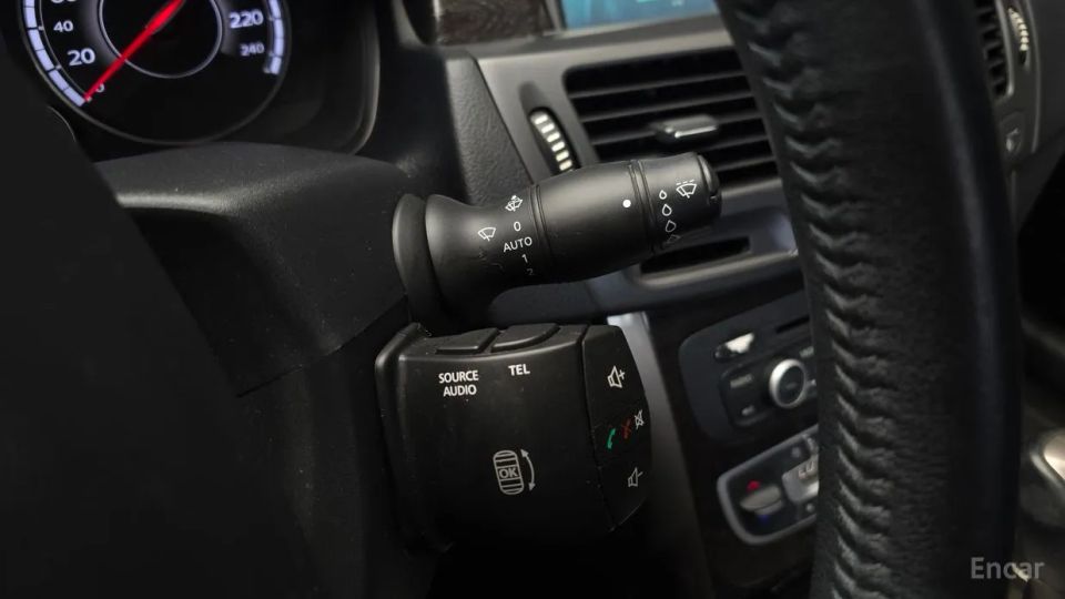 Renault-KoreaSamsung SM5
