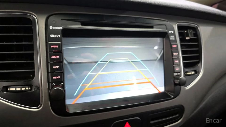 Kia Carens