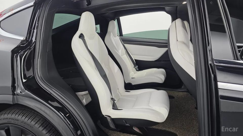 Tesla model-x
