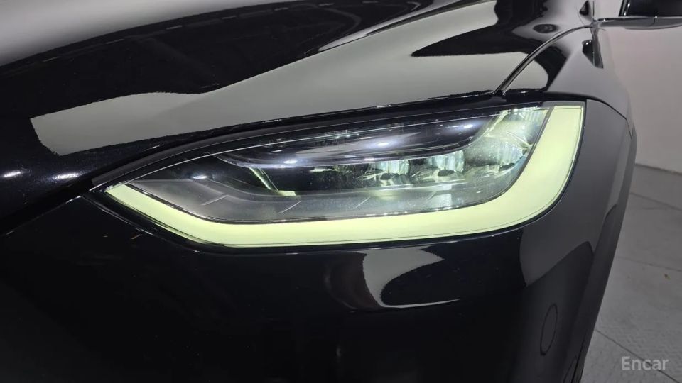Tesla model-x