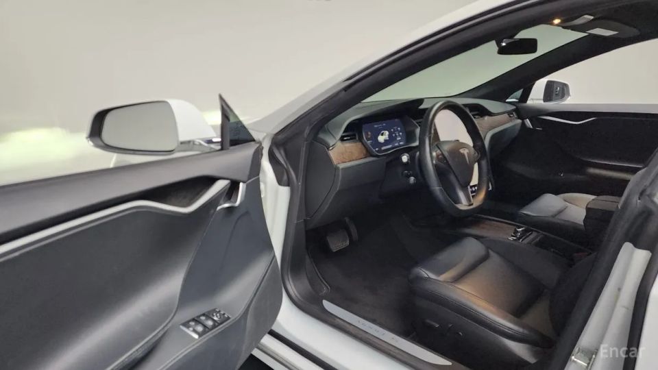 Tesla model-s