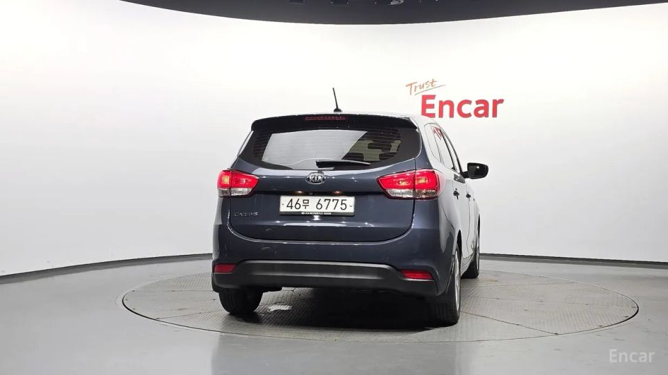 Kia Carens