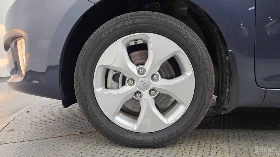 Kia Carens