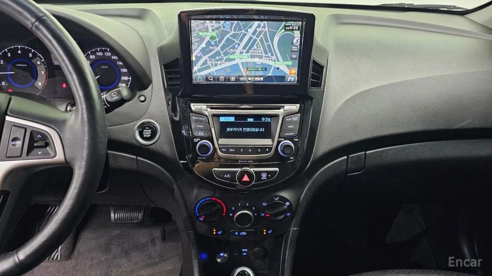 Hyundai Accent