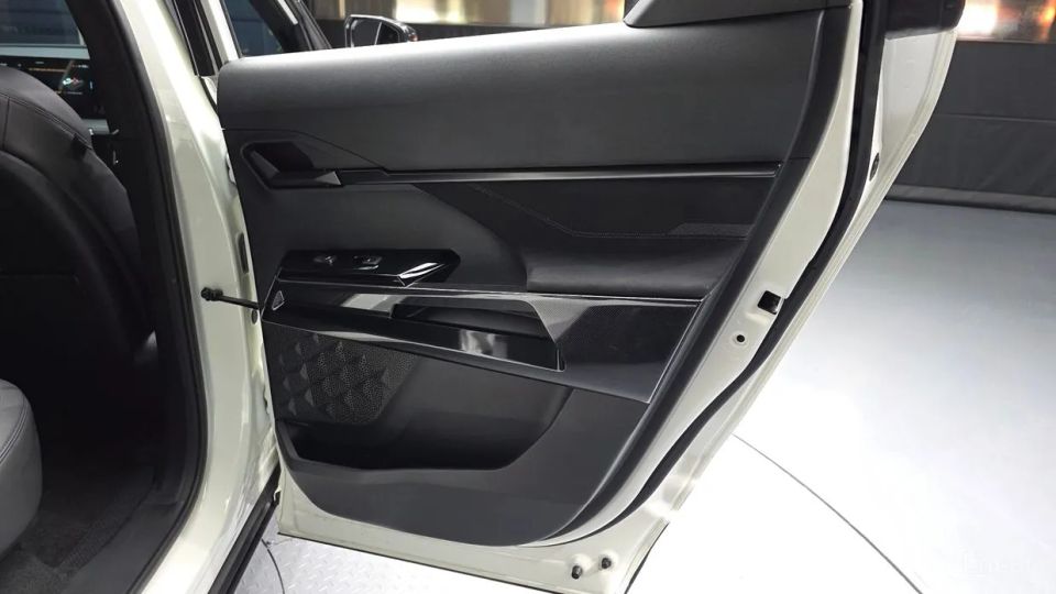 KG_Mobility_Ssangyong Musso
