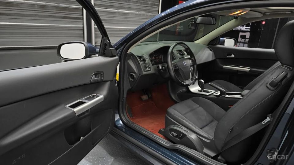 Volvo C30