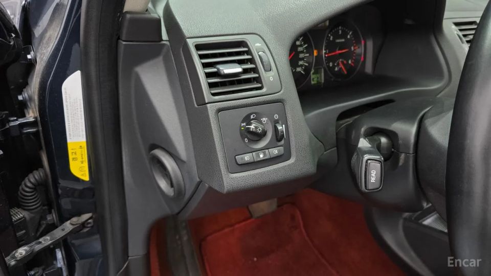 Volvo C30