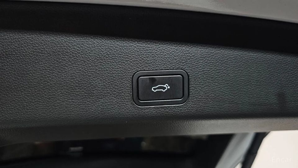 Renault-KoreaSamsung Grand Koleos