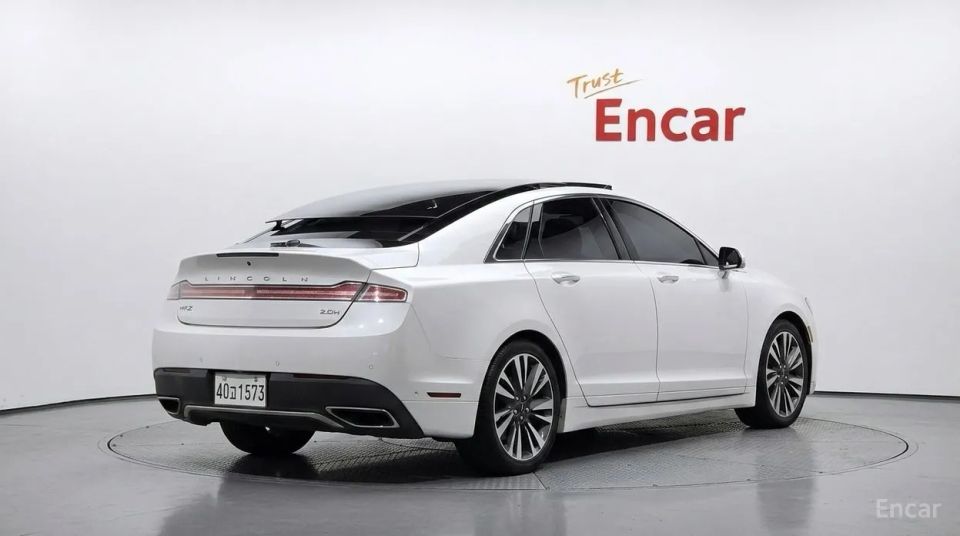 Lincoln MKZ