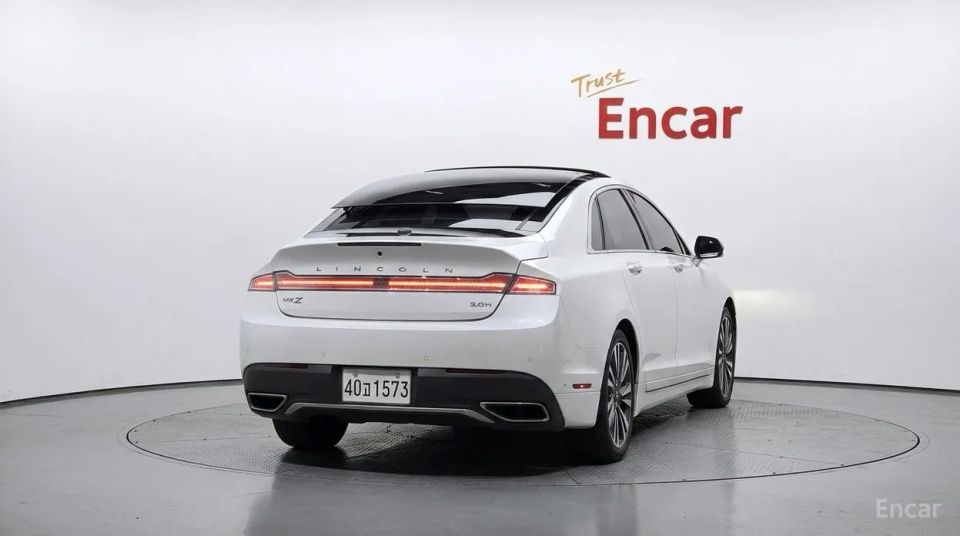 Lincoln MKZ