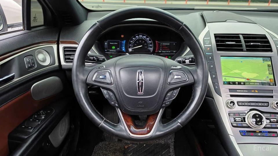 Lincoln MKZ