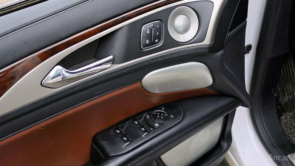 Lincoln MKZ