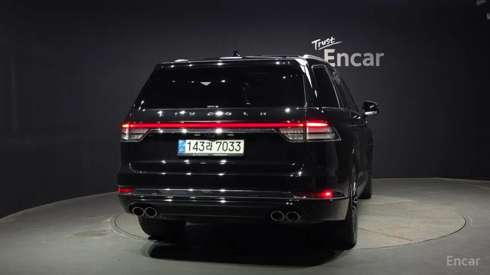 Lincoln Aviator