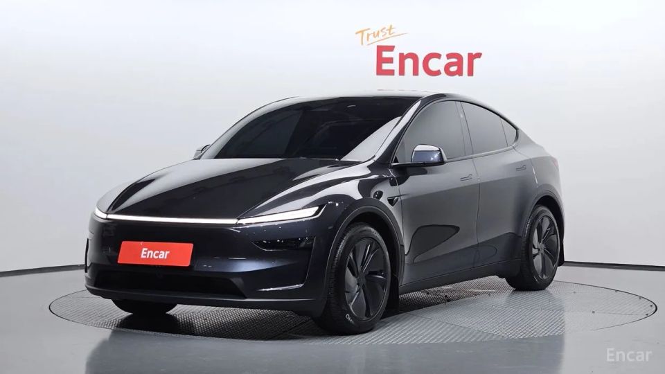 Tesla model-y