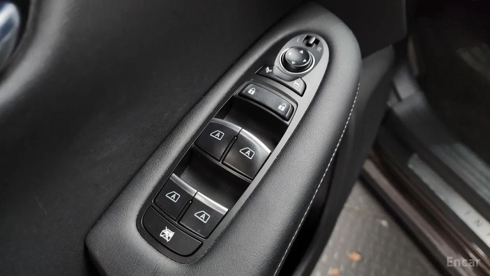 Infiniti QX50