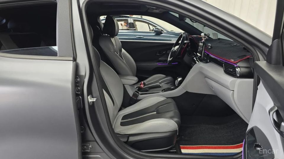 Hyundai Veloster