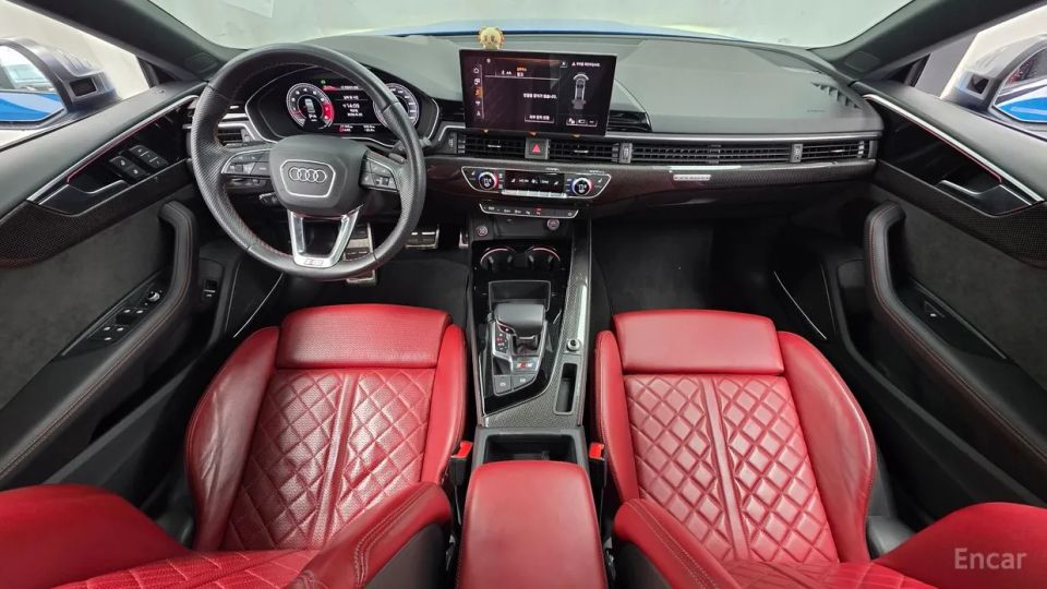 Audi S5
