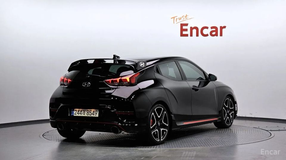 Hyundai Veloster