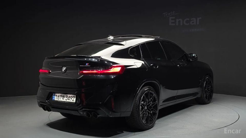 BMW X4M