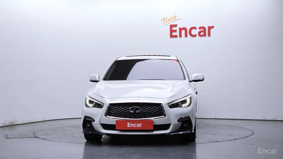 Infiniti Q50