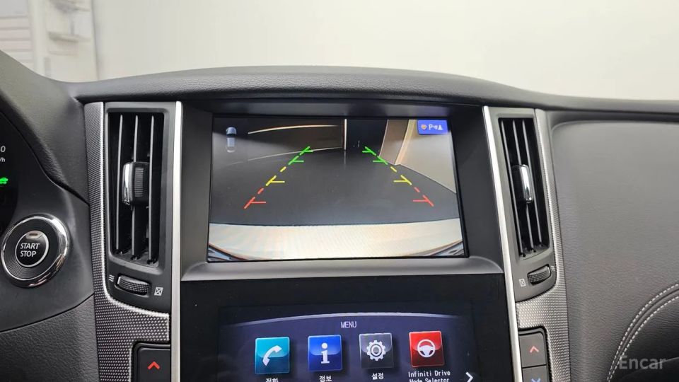 Infiniti Q50
