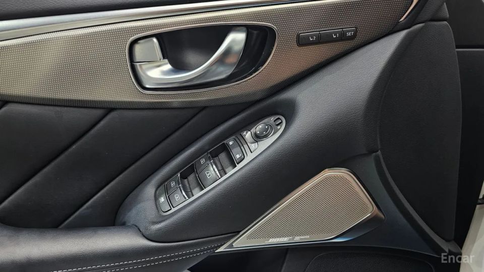 Infiniti Q50