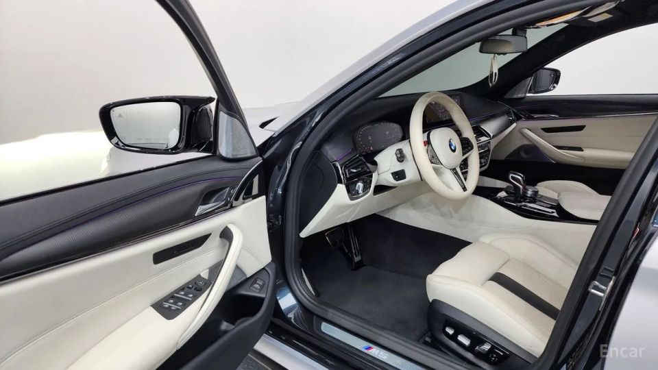 BMW M5