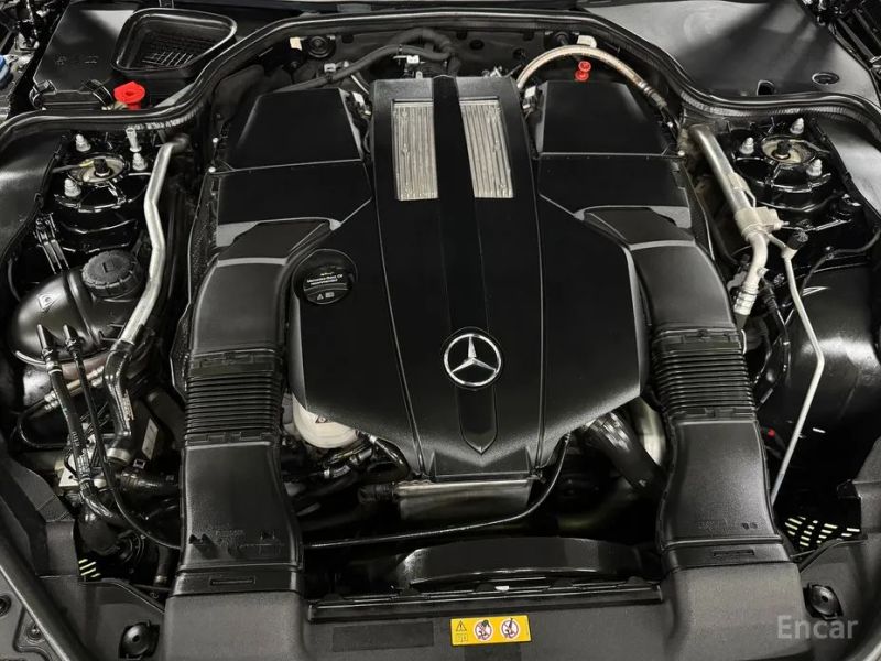 Mercedes-Benz SL-Class