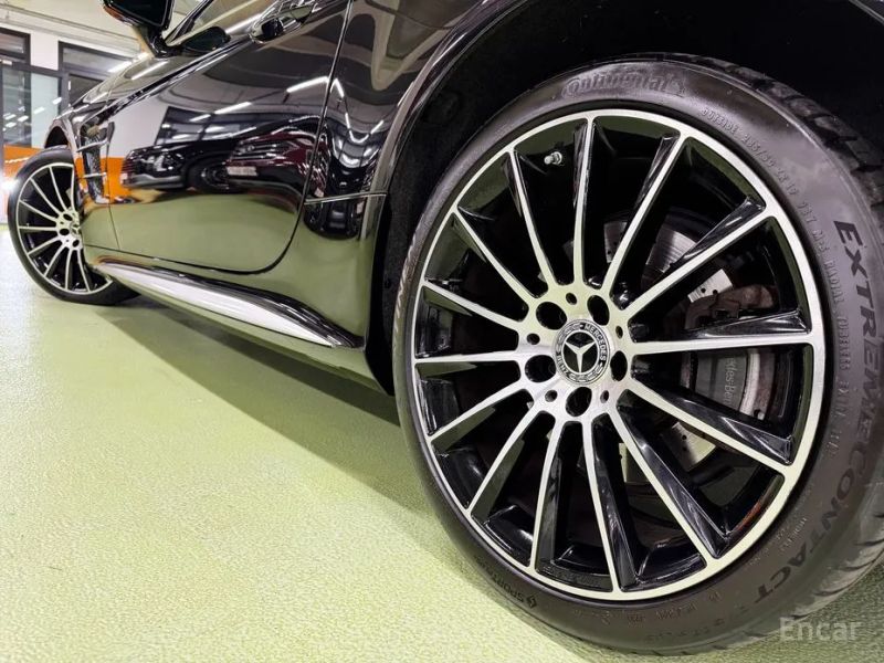 Mercedes-Benz SL-Class