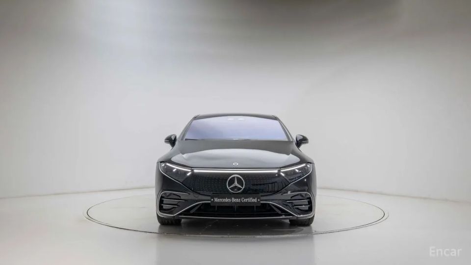 Mercedes-Benz EQS
