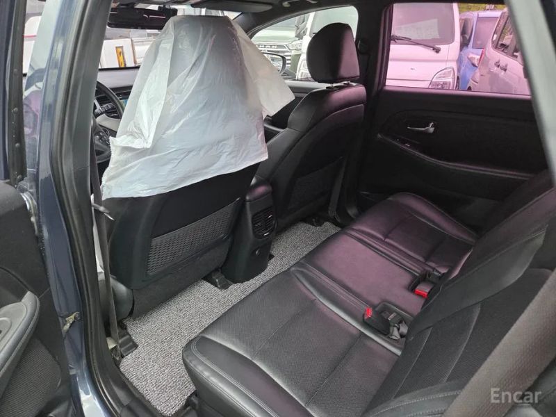 Kia Carens