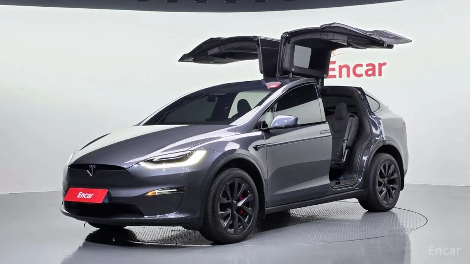 Tesla model-x