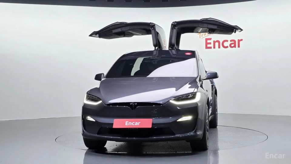 Tesla model-x