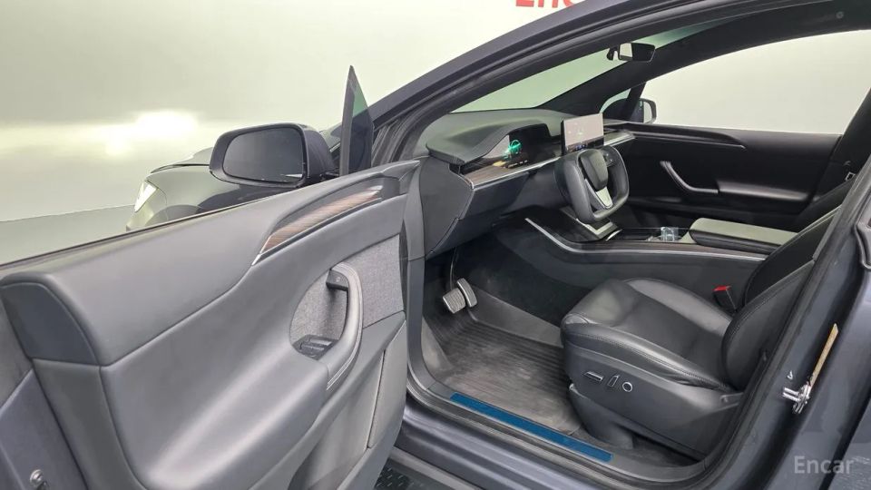 Tesla model-x
