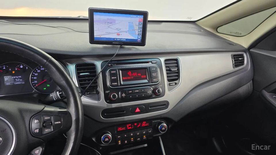 Kia Carens