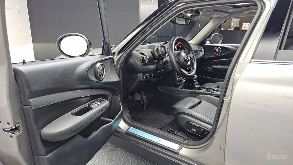 Mini clubman
