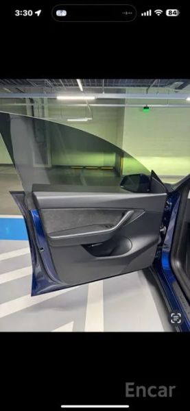 Tesla model-y