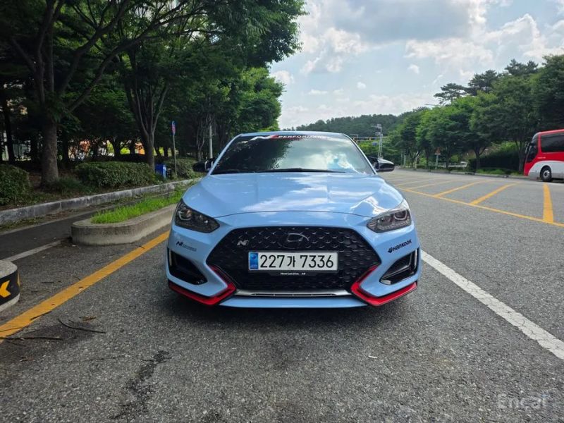 Hyundai Veloster