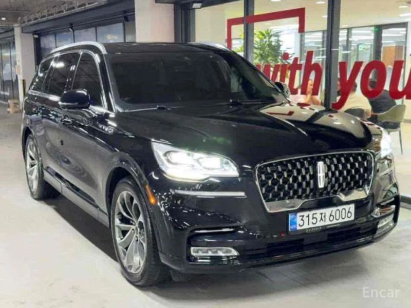 Lincoln Aviator