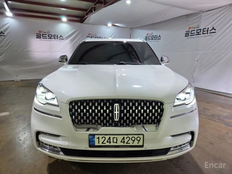 Lincoln Aviator