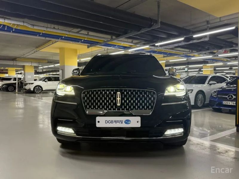 Lincoln Aviator