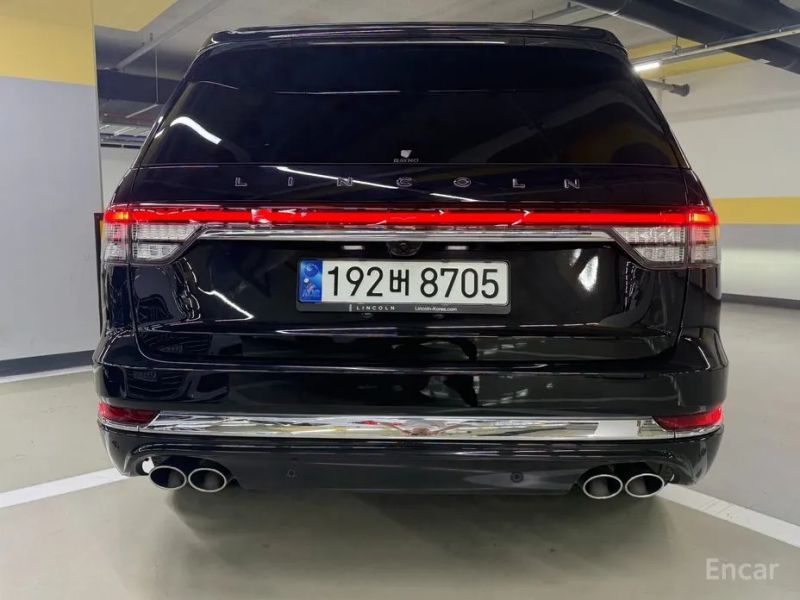 Lincoln Aviator
