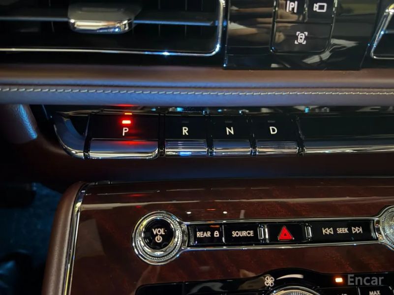 Lincoln Aviator