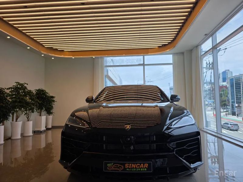 Lamborghini urus